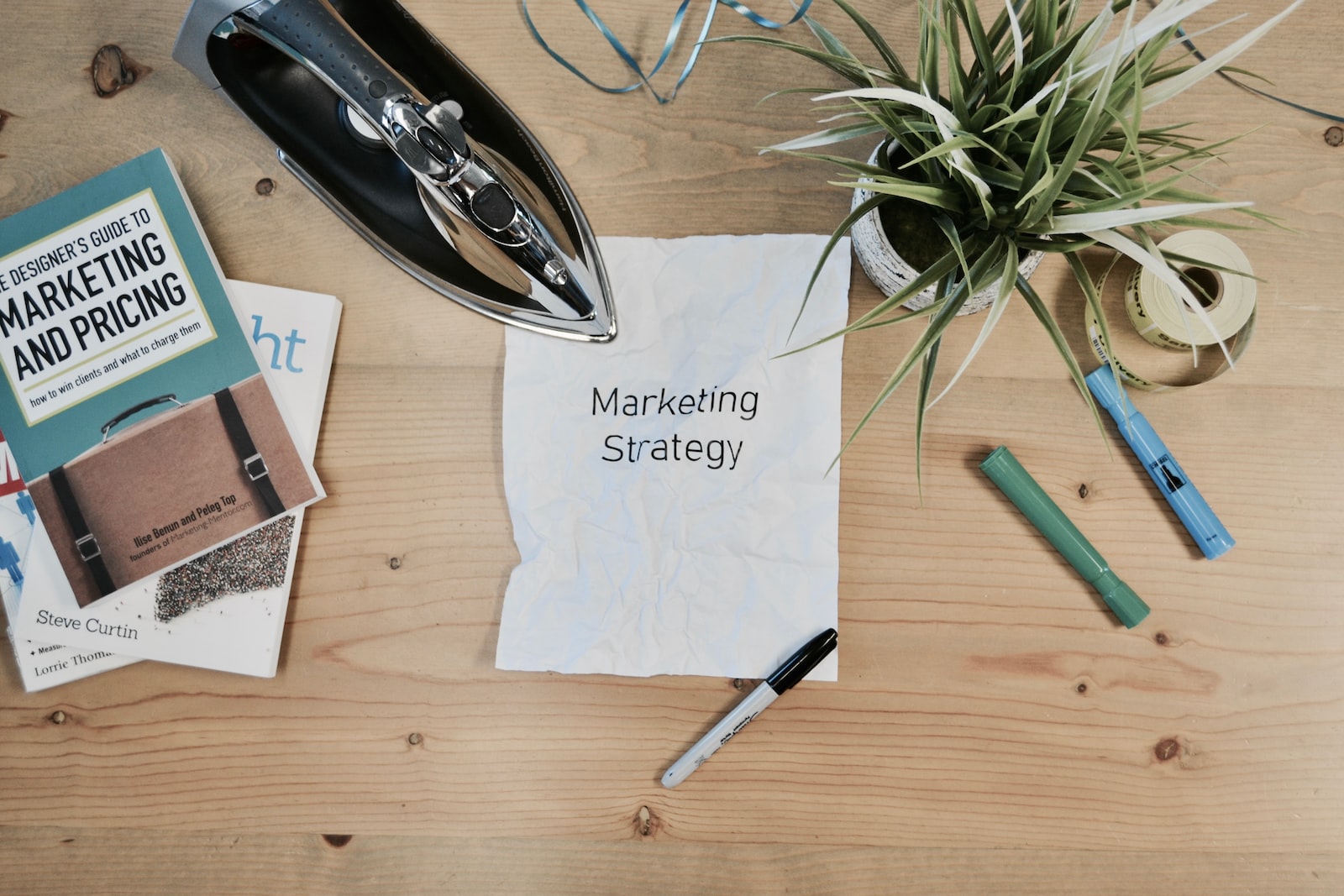 6 Ways to Use PLR (Private Label Rights) Content for Listbuilding